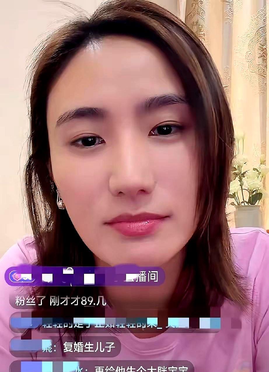 欠债4.75亿的男人靠直播一个月能赚多少？李亚鹏给了答案。近30天销售额过