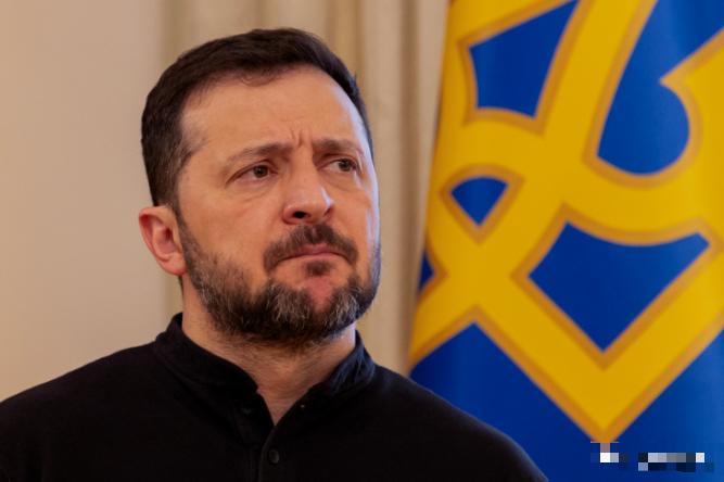 都误会泽连斯基了？月薪5300元人民币，干着随时被斩首的活！乌克兰媒体披露，泽连