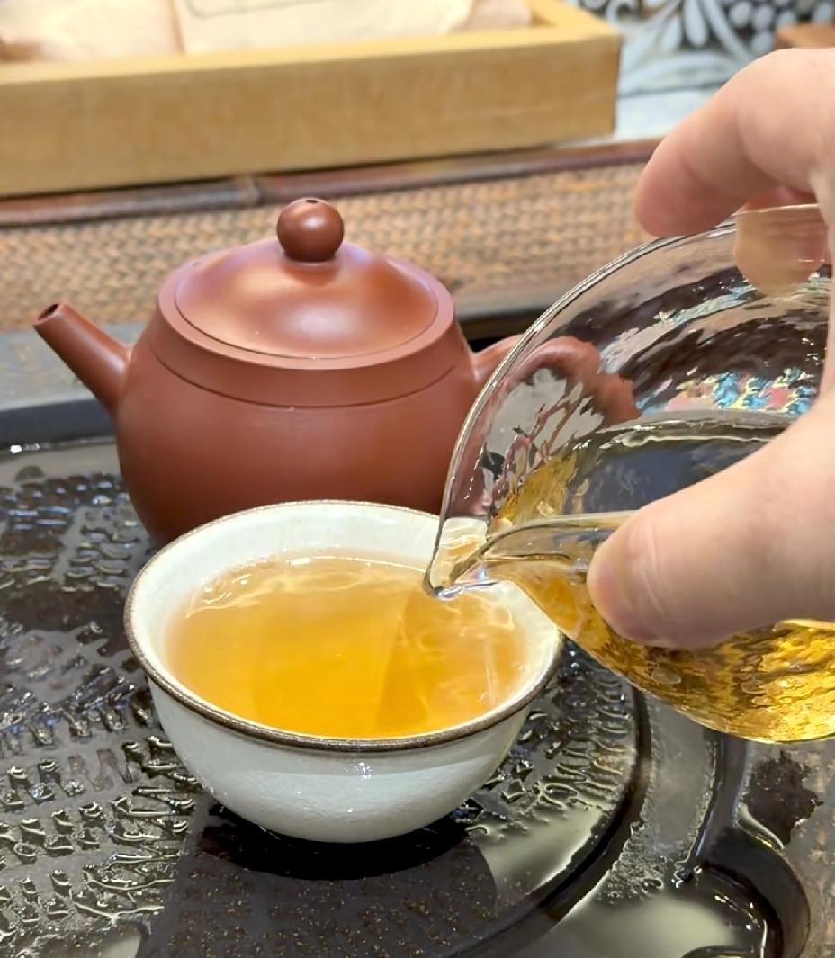 最养人的六种茶：第一：绿茶真正懂养生的人，从不喝甜饮料，唯独偏爱绿茶