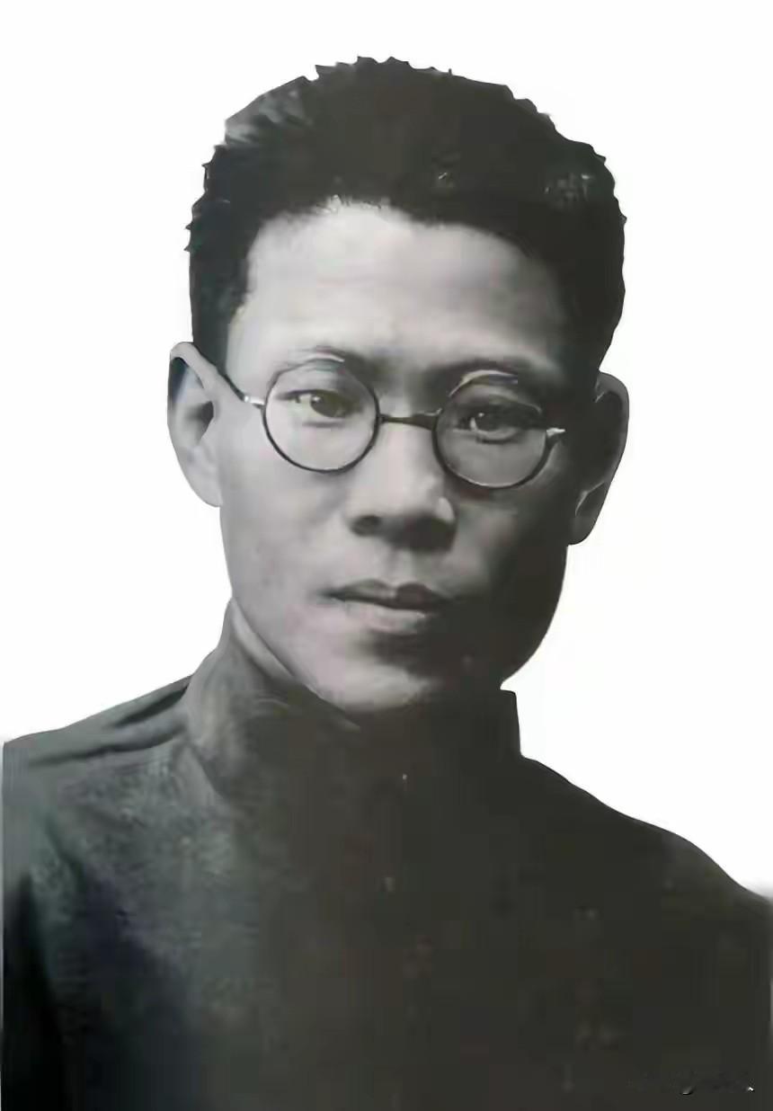 他，亲手命名“中国共产党”！是毛泽东至交，妻子是唯一女创始人，结局太悲壮他