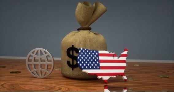 说个能惊到大部分人的冷知识：美国人均GDP早就迈过9万美元大关了。不少人