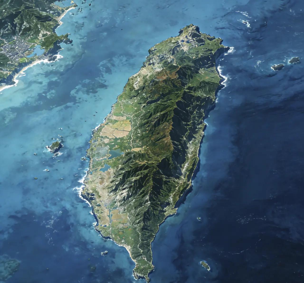 现在是收复台湾的最佳窗口期，机不可失，时不再来历史机遇从不会反复垂青，当前多