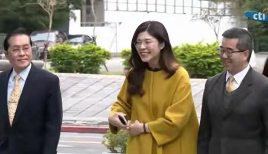 中国国民党中央党部进行装修，郑丽文让国民党百年政党悄悄改变。郑丽文上任才仨月