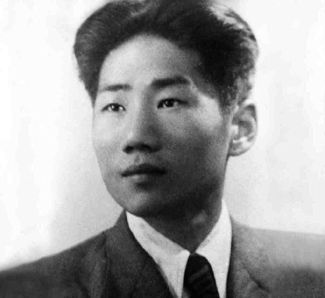 1950年，毛岸英曾提出要去38军当一名团长，去前线作战，但军长梁兴初并没有同意