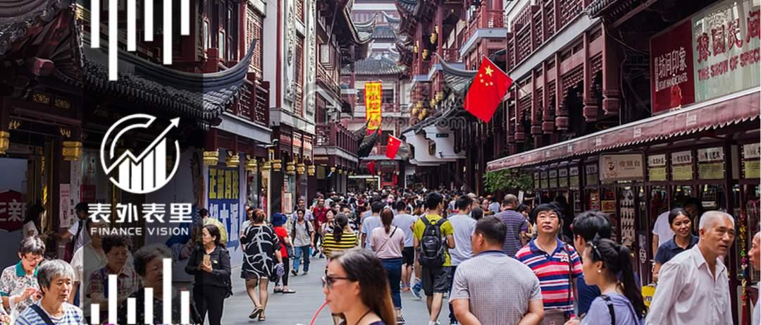 国庆节放假去哪里玩，成了好多人发愁的事那里都是人多，都是一样一样的美，吃的像烤