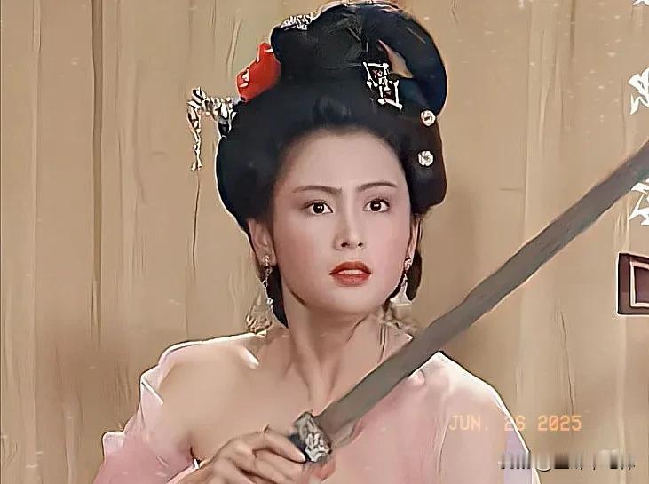 貂蝉嫁给吕布七年无子，难道真是因为王允喂了她绝育药？长安城司徒府，16岁的貂蝉