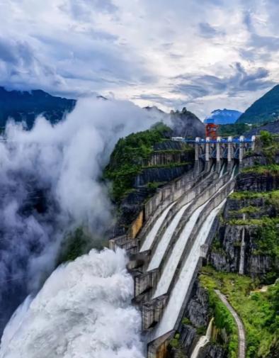美国NASA研究团队发现，三峡大坝工程已造成地球自转轴位移，令地球极点位置移动了