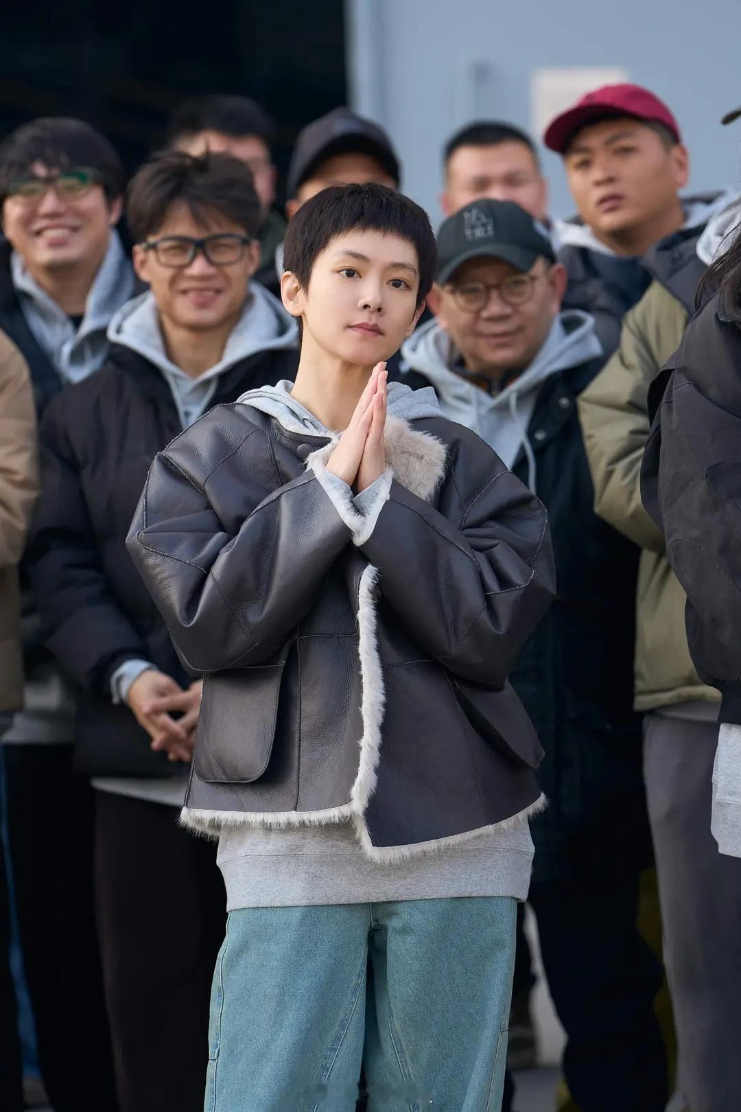 陈昊宇把头发全剪了？？？超短发➕大素颜