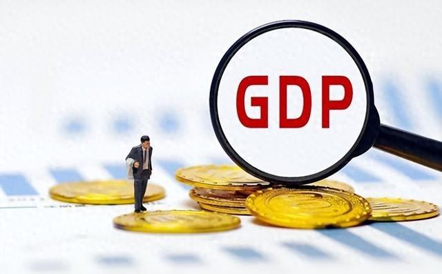 中美2025年GDP预测对比：美国GDP有望突破214万亿，中国如何呢？说起