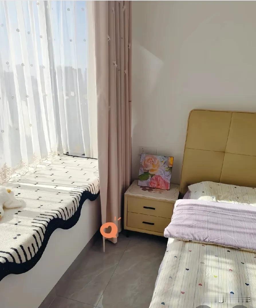 分房15年，从失眠到习惯，朋友笑我们不像夫妻，更像“室友”。我和老公没在一个