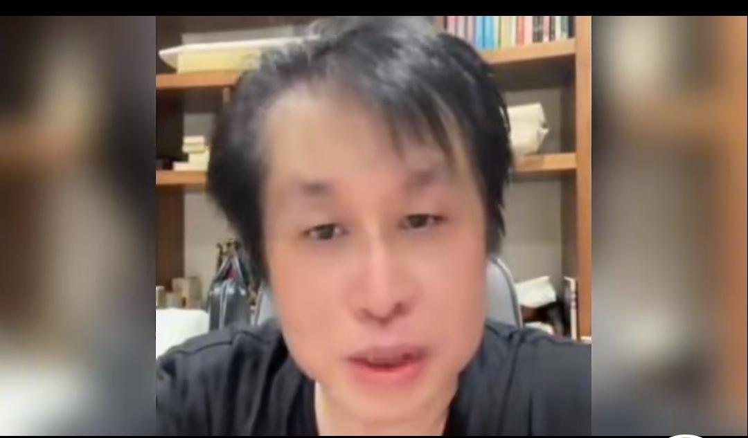 那么多人说算了算了,但郑智化不想算了,他今天又录了个视频。很长,有很多无关内容。