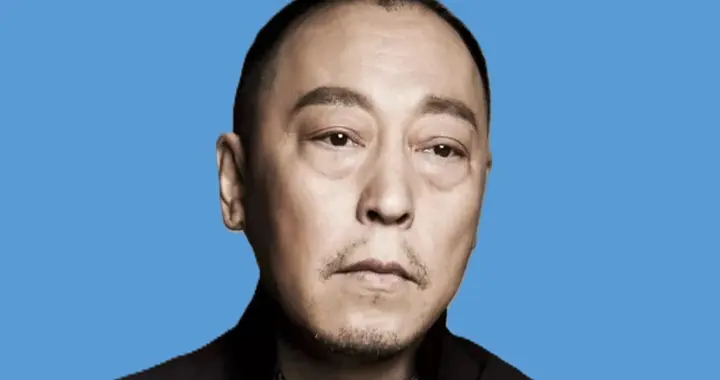 倪大红同志个人简历