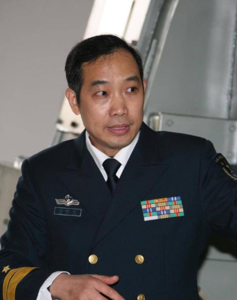 潜艇成功搭载中国心！“成了！我们终于成功了！”“拿下！这次全部攻克！”“电磁之父