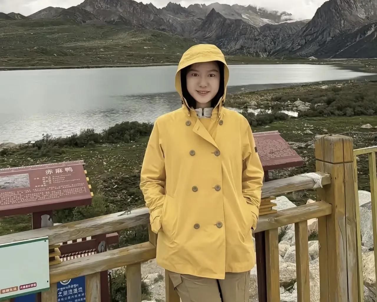 杨振宁老师驾鹤西去后，翁帆最新近况曝光，又去了贡嘎山看日出杨振宁先生离世后，翁