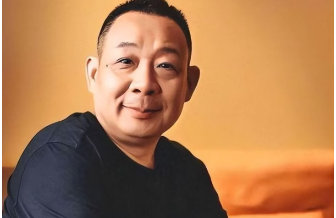 于东来麻烦大了，力挺韩红不到24小时难堪一幕出现，旧账全被扒​​​