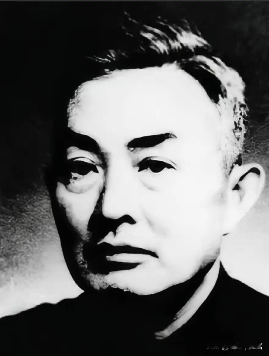 1937年，陈昌浩躲在一户老乡家里养病，这天，一名马家军突然闯进来，喊：“马家悬
