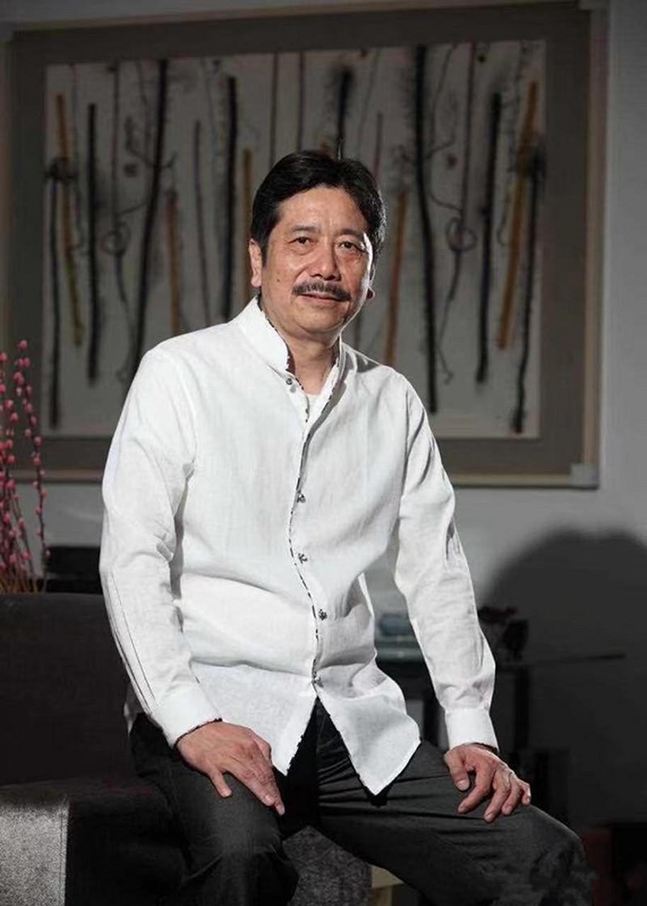 鲁迅的家族后代传承鲁迅直系已传到第五代（玄孙辈）。下面按一代（鲁迅