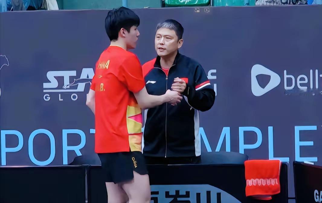 温瑞博太牛了，3:1战胜达科，成功打进决赛！小将温瑞博好有血性，达科淘汰了我们