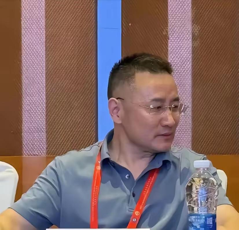 万万没想到！曾祖事件后，网友吐槽最狠的竟是“院长太懒”！本以为大家会聚焦两