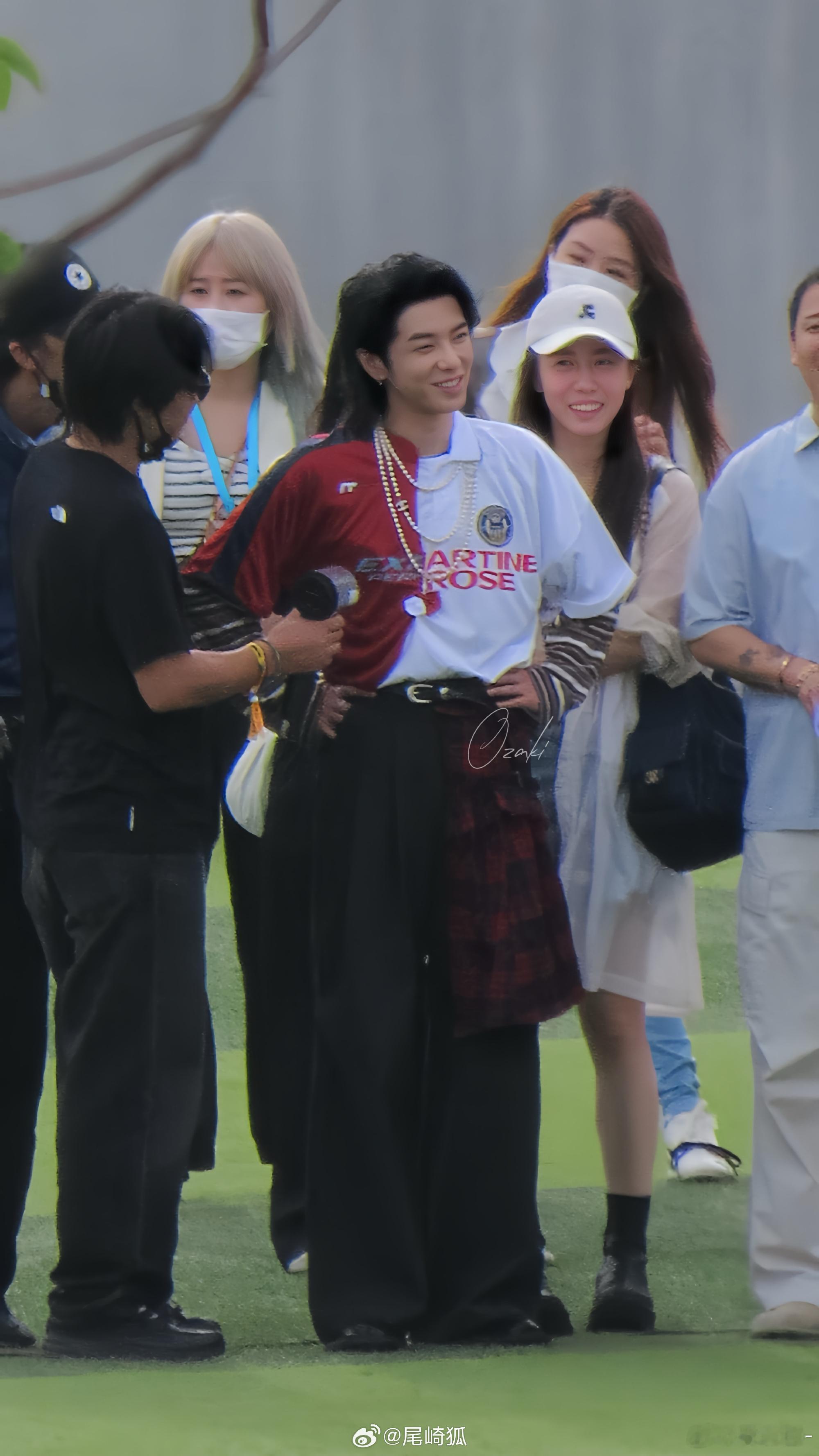 华晨宇真是给我帅的没边了[红脸笑][红脸笑]​​​