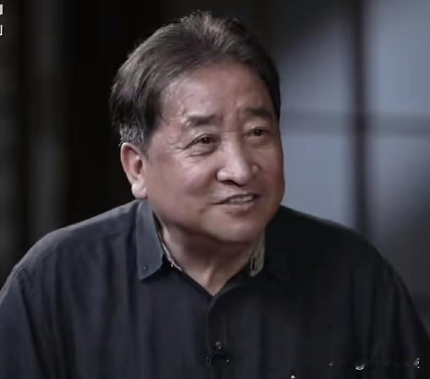 郭德纲出事后，更加凸显姜昆的必要性！姜昆老师在接受采访时表示，身边人都说他挺