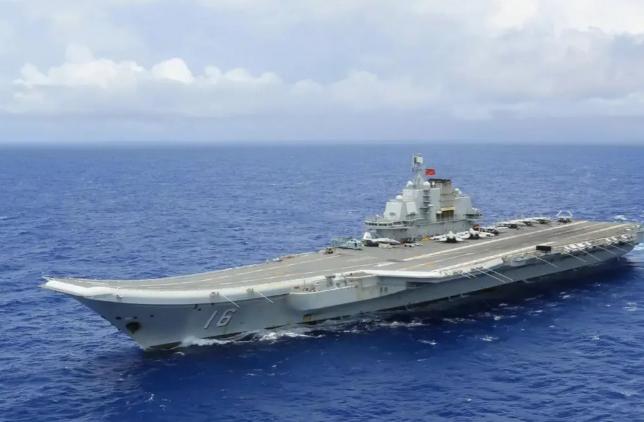 航母为什么烧重油？不夸张的说，重油才是最适合航母的，直接秒杀柴油。很多人不知