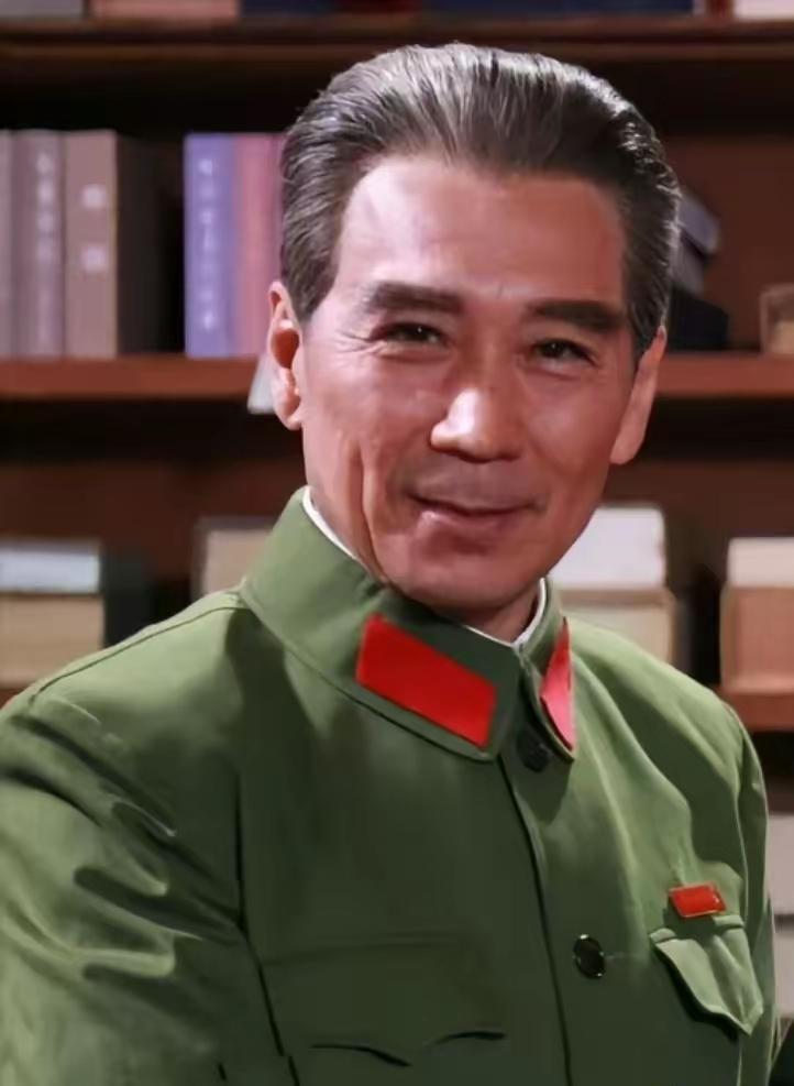 一提周总理就泪目！26年总理生涯，他把人民刻进了骨子里谁的名字，一提起来就