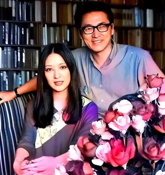 一位情感专家说:“遇到爱，遇到性，都不稀罕！男人想找个睡觉的女人，不难；女人