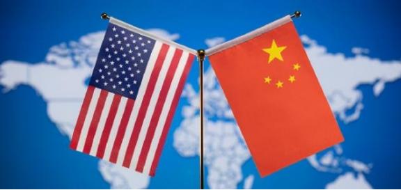 美国用八年时间挑起了俄乌战争，打了三年多后，又成功挑起了中日之争“台湾有事就是日