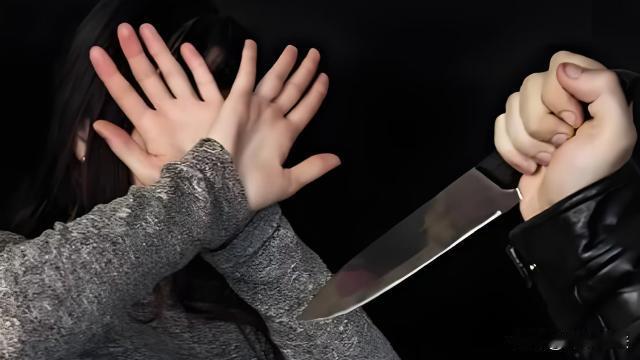 河南中牟，候某认识女技师胡某后，经常和她发生了亲密的关系，后来侯某经济状况急转直