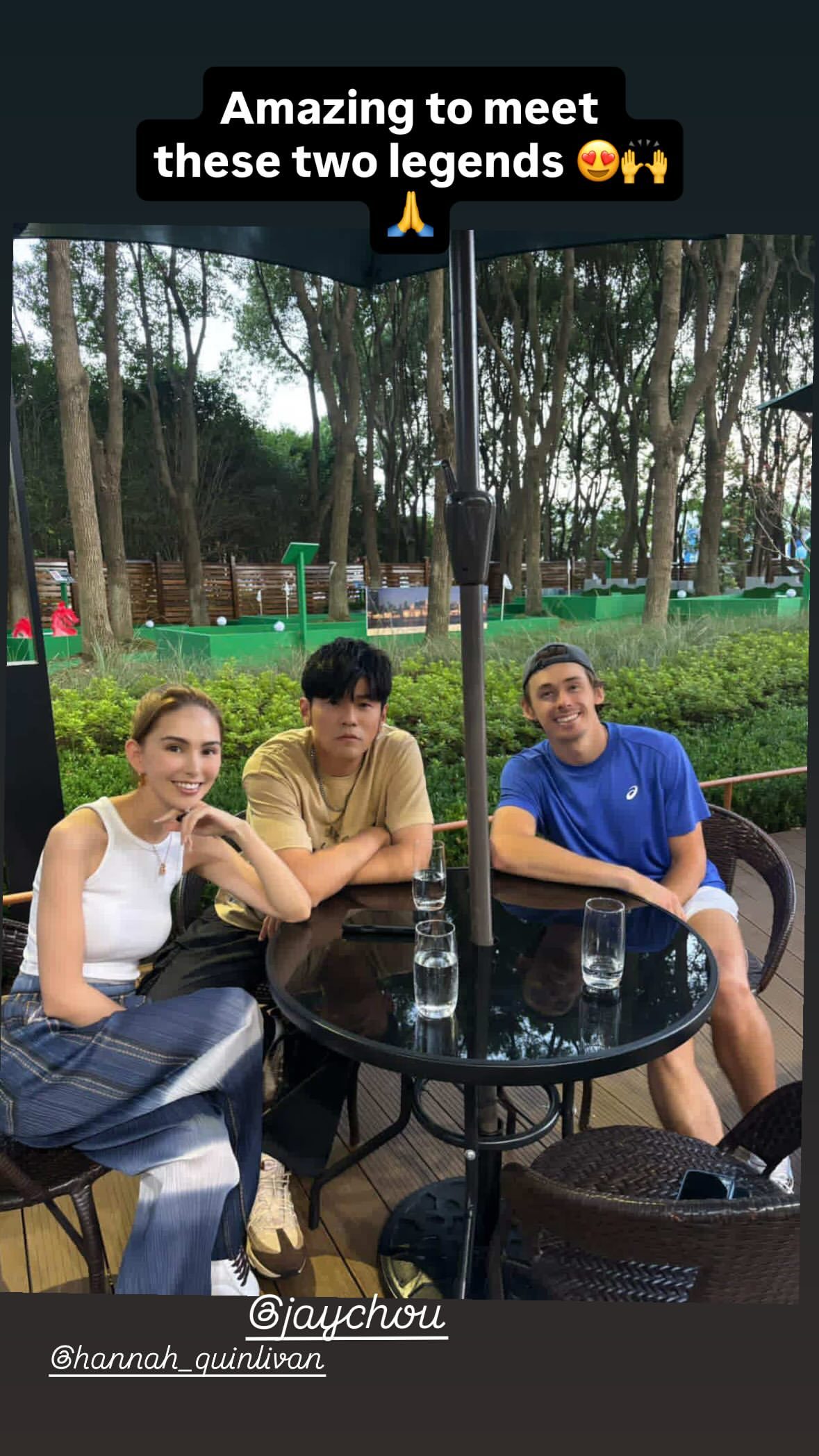 上海劳力士大师赛网球运动员德米纳尔和鲁内分享与杰伦&昆凌的合照杰伦纷纷转发🎾