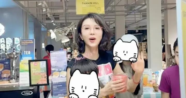 50岁金巧巧近况曝光! 与吴启华分手后嫁影业巨头, 如今生活很幸福