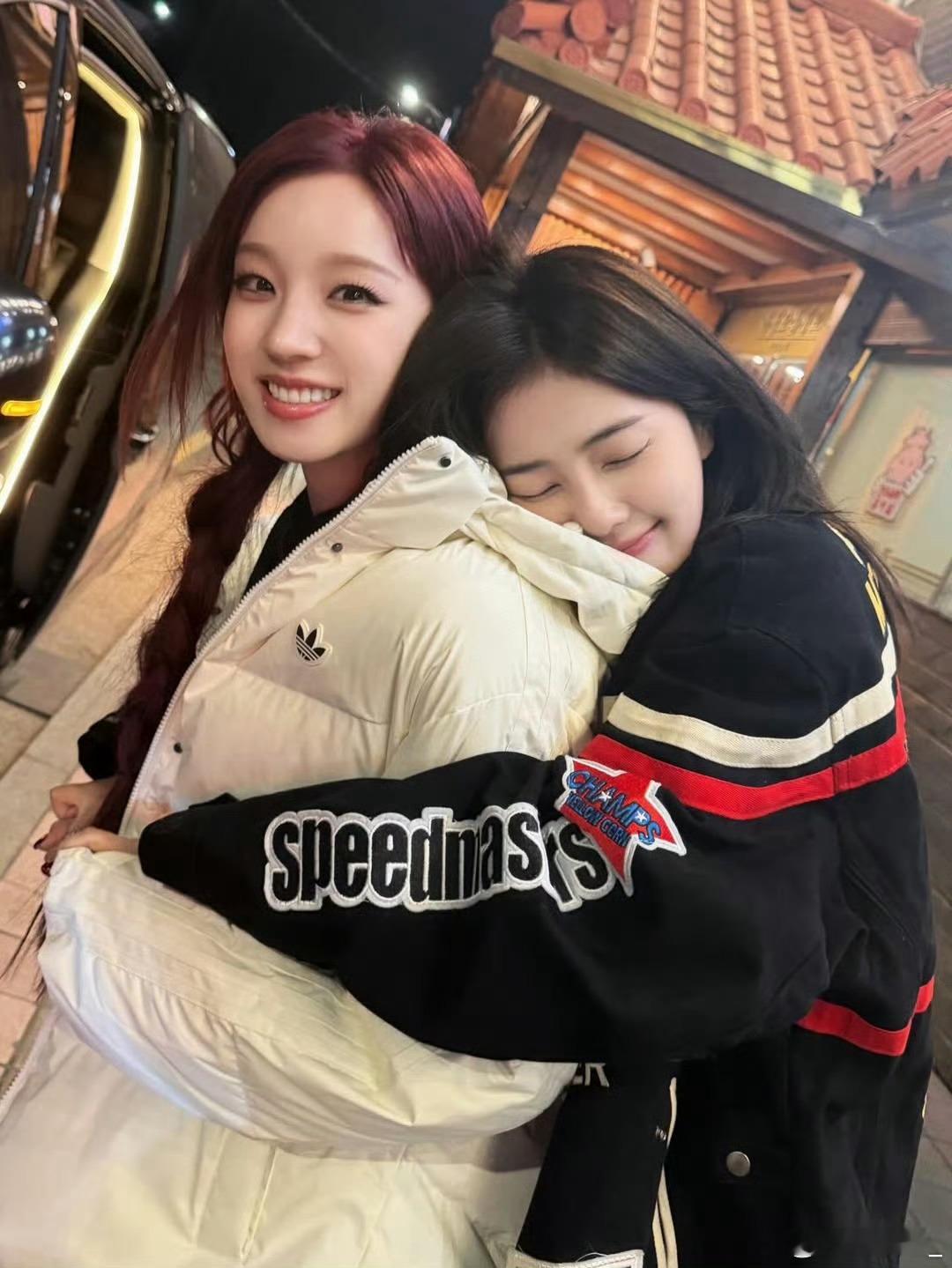 宋雨琦宋雨琦出发FENDI大秀宝宝好萌～～～