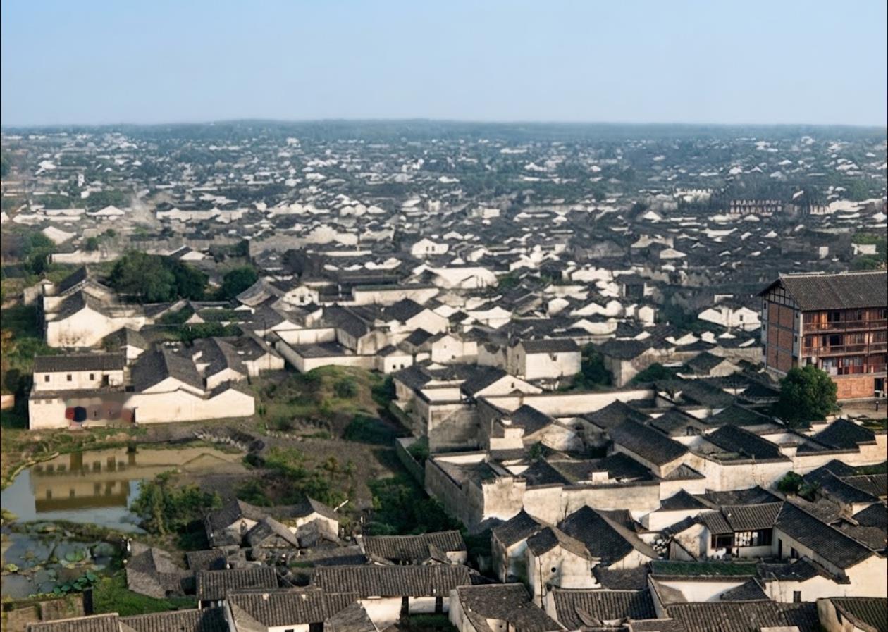 1930年，苏州全城民居鸟瞰老照片，将百年前“姑苏城”的古朴展现得淋漓尽致。从