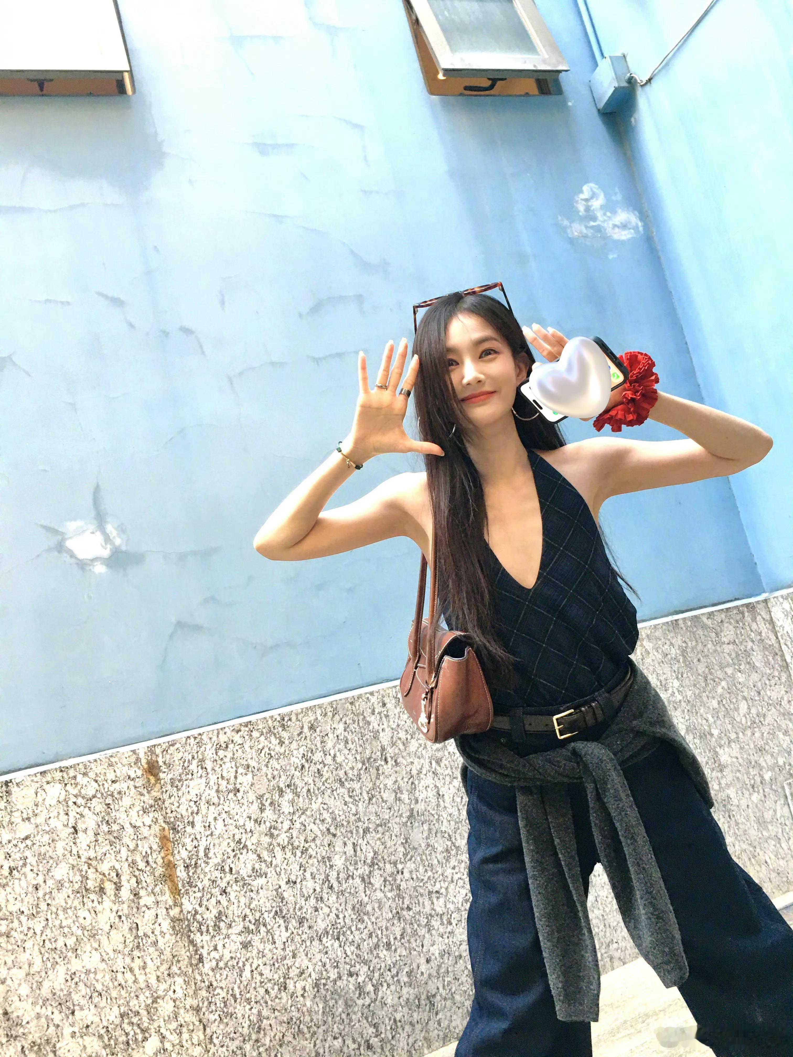 操好想李一桐太爱了