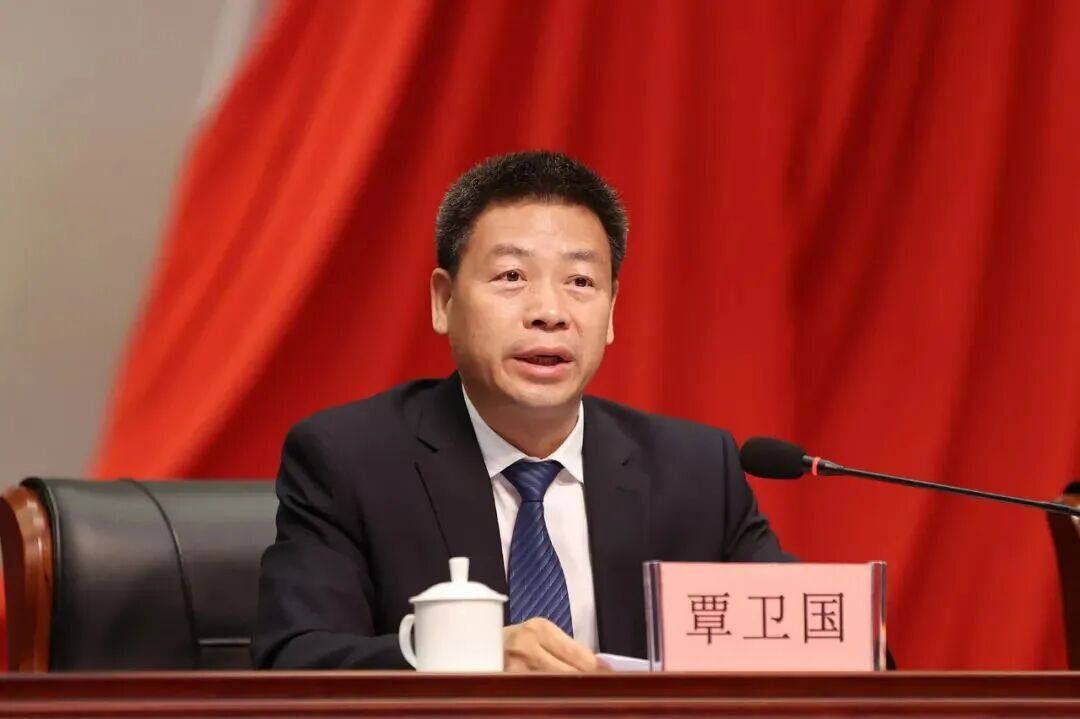 覃卫国同志任合肥市委书记。