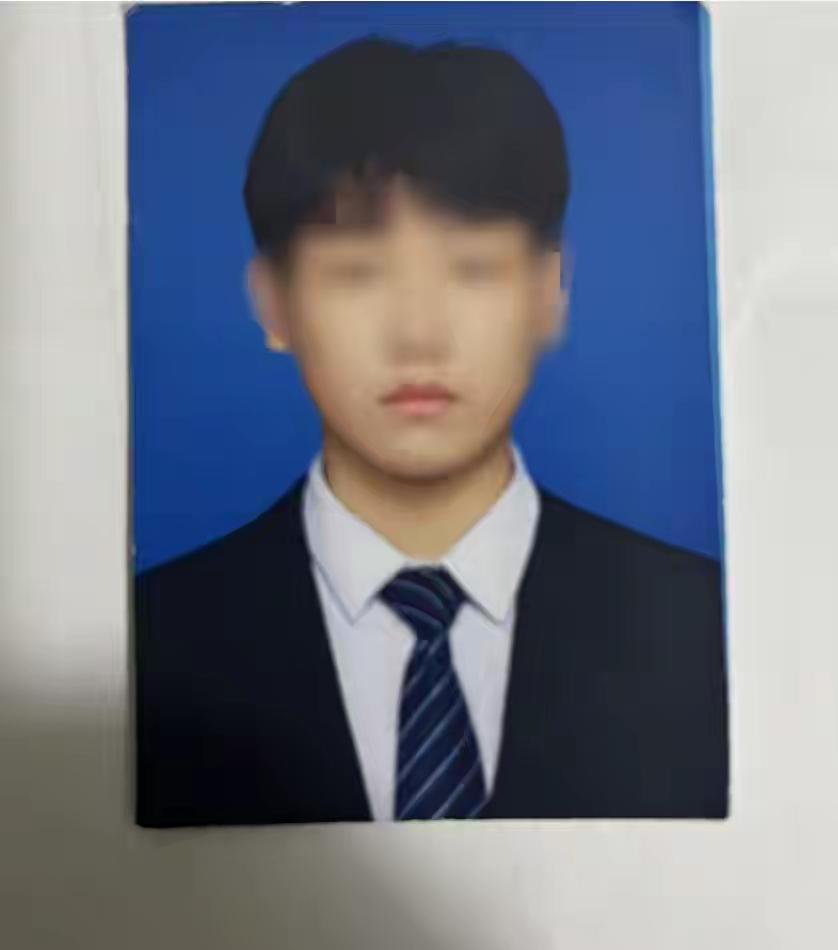 21岁的大学生陶某，在宿舍打游戏玩手机晕倒猝死，他的家人痛不欲生，可是，事情过去