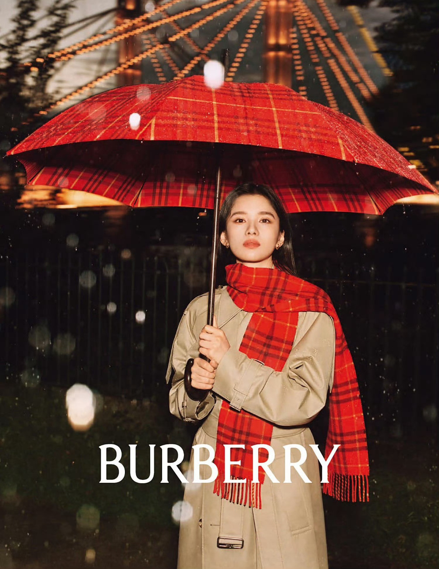 ADCampaigns：张婧仪×Burberry一年时间不到三支