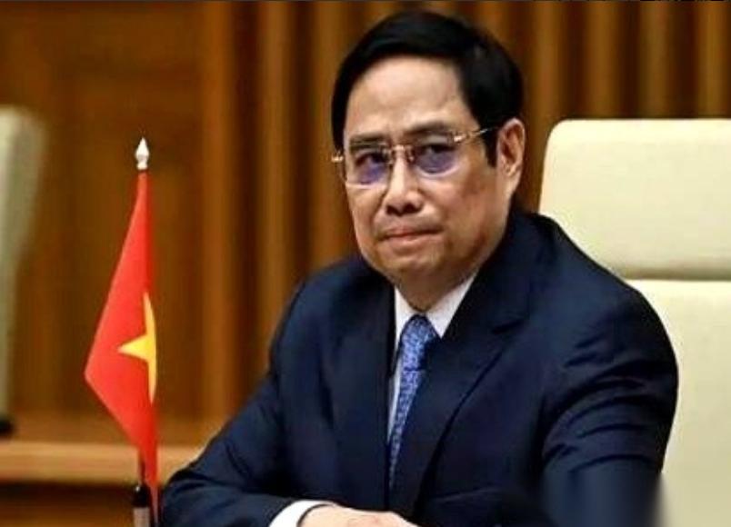 455只手在越南国会举了起来，只有4票反对。决议通过：废掉全国用了上百年的老式米