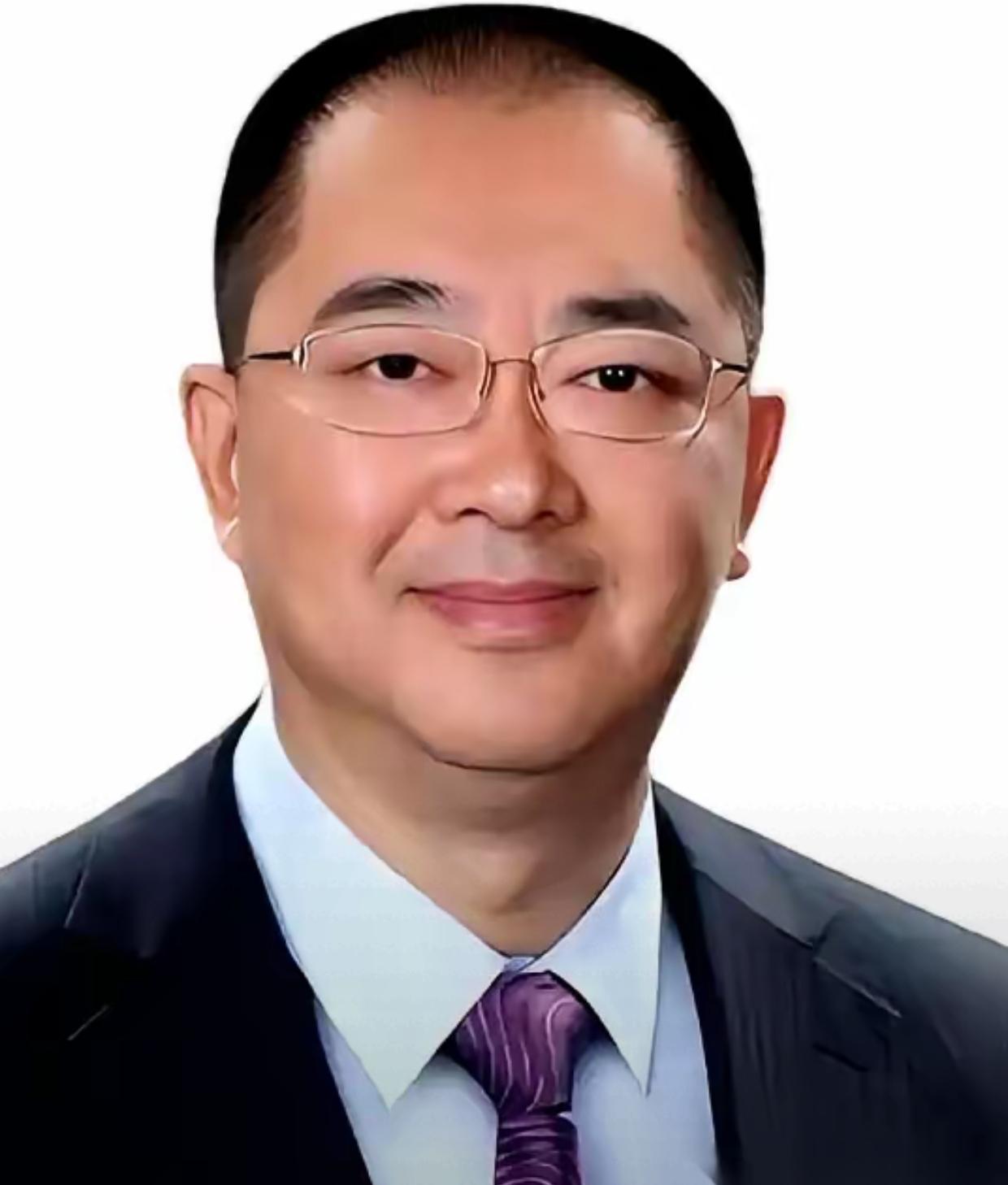 哎哟喂，香港那边又爆出个大瓜，简直炸锅咯！许家印