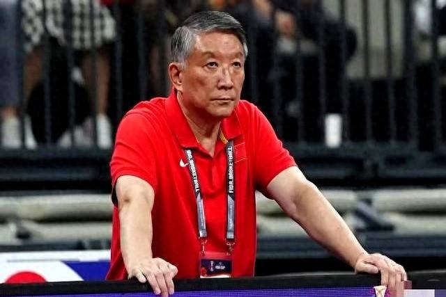 “不去就永远别进国家队！”宫鲁鸣一句话。 宫鲁鸣本来是想通过闭门集训来提升国