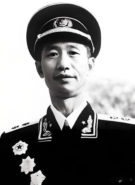 周希汉中将名字的由来周希汉（1913-1988），湖北省麻城市人，开国中将。
