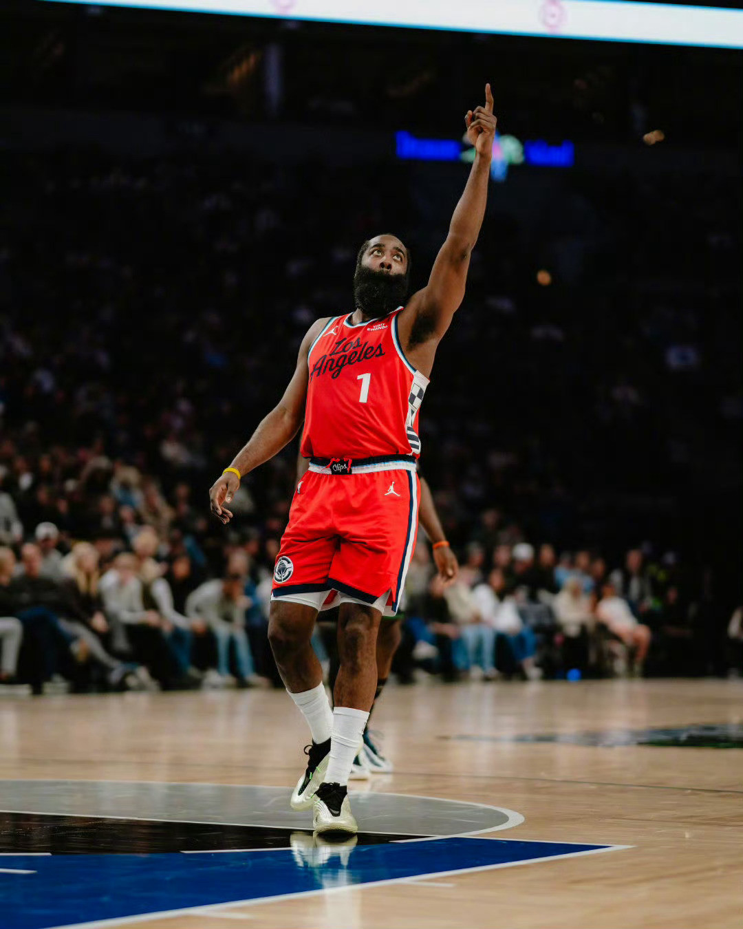 洛杉矶快船NBA球员评分哈登-我的评分：火箭vs快船哈登今日对阵老东家火箭