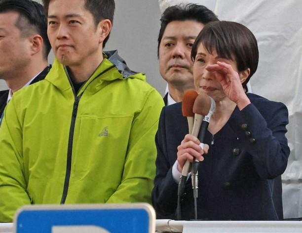 高市早苗又不辞职了？高市早苗的一系列政治操作正将自己推向多方承压的境地，从党