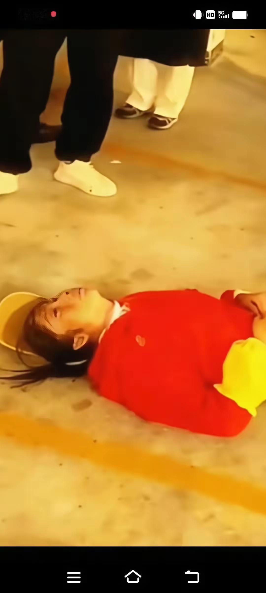 30块夜班补贴换一条命！50岁大姐的悲剧，戳中千万打工人的痛30块钱能买啥