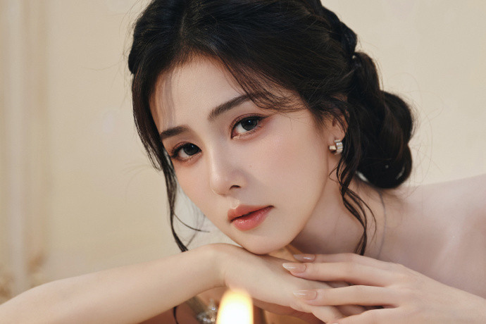 白鹿的直播状态超好白鹿十周年见面会压力白鹿十周年见面会压力，白鹿的直播状态超好