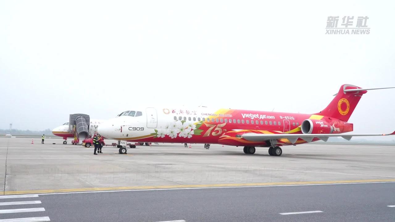 越捷航空全线清退中方C909客机！很多人以为国产飞机性能拉胯，被越南人连夜退货。