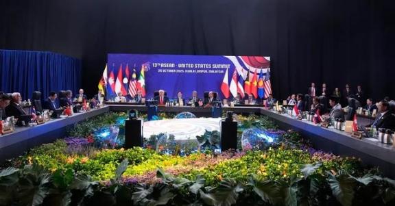 外媒曾言：为遏制中国，特朗普在贸易协定中加入“恶意条款”最近一段时间，外媒接