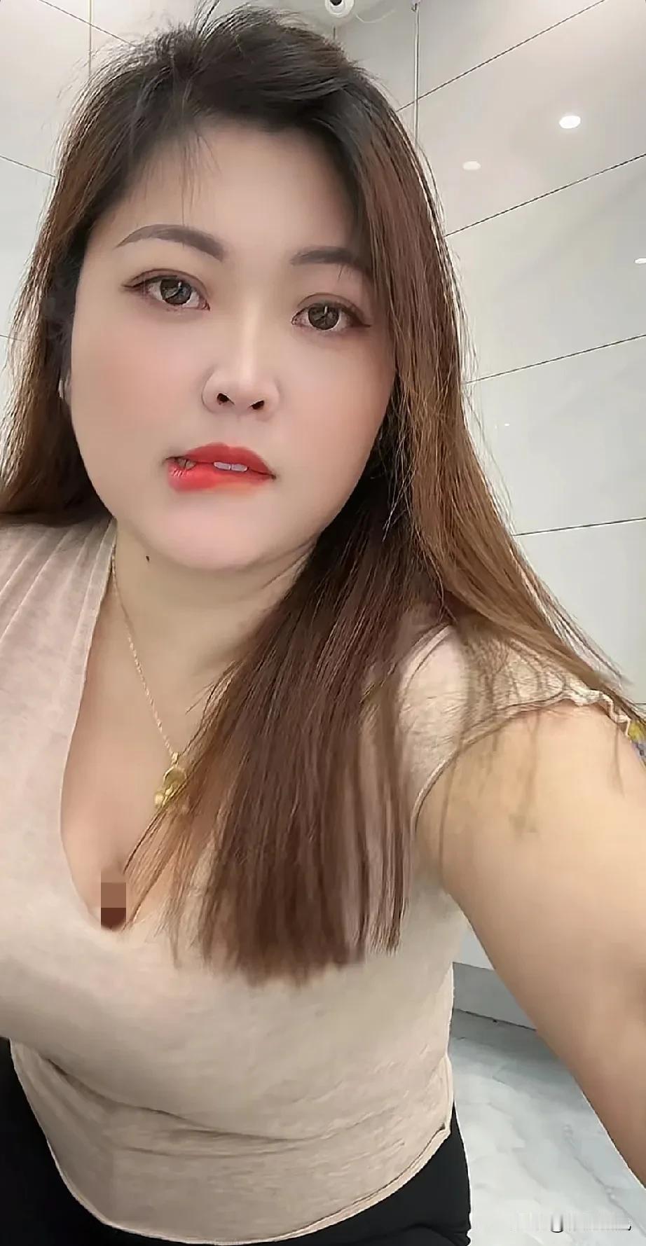 85年41岁在这个不三不四的年龄早已褪去了年少轻狂更多拥有中年少