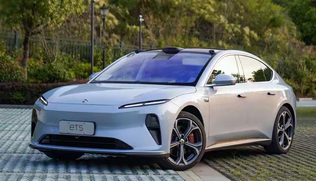 15万的车配激光雷达、800V快充，搁三年前你敢信？但先别高兴太早，3月份刚过，